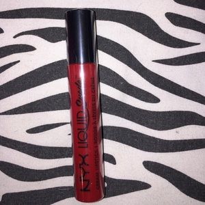Nyx  lipstick